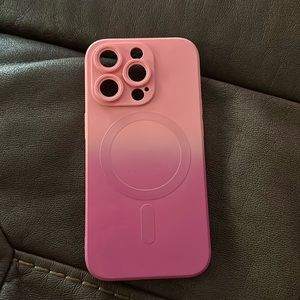 iPhone 14pro pink protected case with magnetic hold